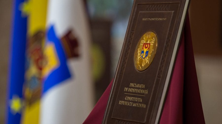 Cât de posibil e modificarea în Constituție din limba „moldovenească” în română? Explicația președintelui Parlamentului