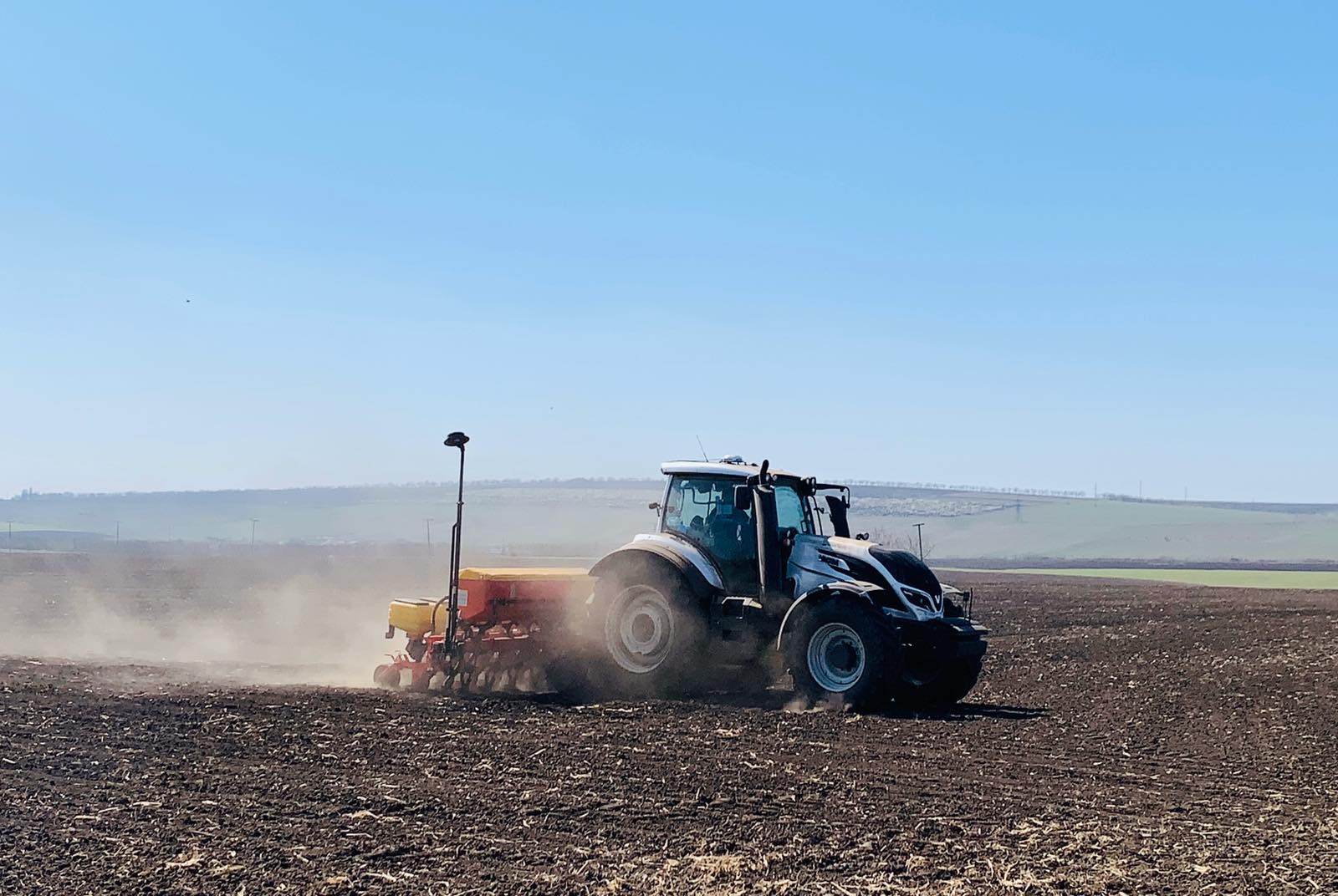 Fermierii care au terenuri după traseul Rîbnița – Tiraspol vor fi scutiți de TVA. Ce mai prevede documentul