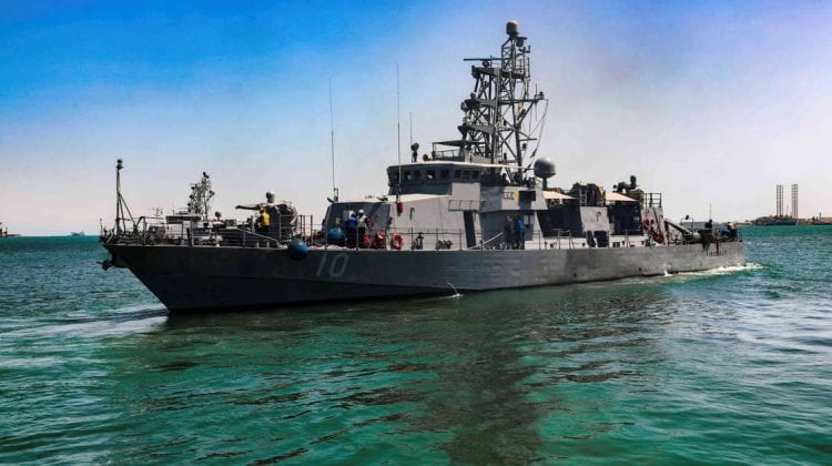 (VIDEO) Marina SUA avertizează navele iraniene! O navă de război americană a tras un șir de focuri