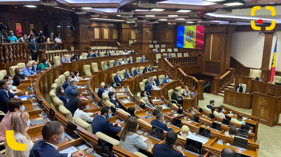Parlamentul și Curtea Constituțională se întrunesc în ședințe. Urmărește în direct pe RLIVE