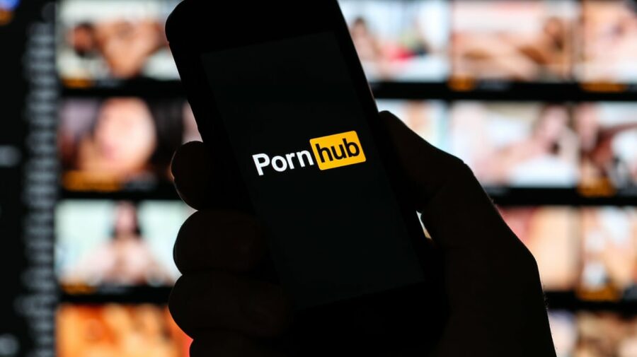 Rusia vrea să legalizeze site-uri porno prin portalul serviciilor de stat. Asta cum?!