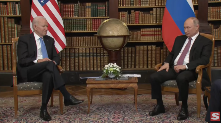 VIDEO Primele declarații dintre Biden și Putin! Jurnaliștii lăsați pe câteva minute să ia imagini. „Ieșiți, ieșiți!”