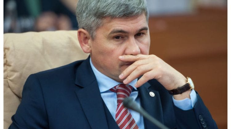 PCCOCS i-a atribuit lui Alexandru Jîzdan statutul de bănuit. Fostul ministru de Interne este vizat în două cauze penale