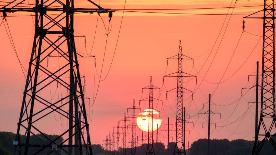 Astăzi Republica Moldova importă masiv energie electrică din România