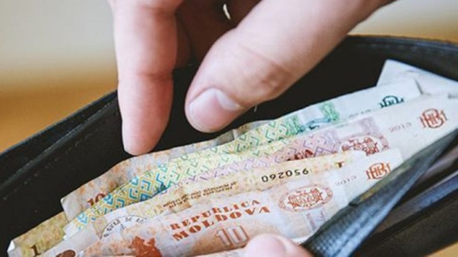 DOC Moldovenii devin mai bogați? De la 9900 la 11.700 va crește cuantumul salariului mediu pe economie