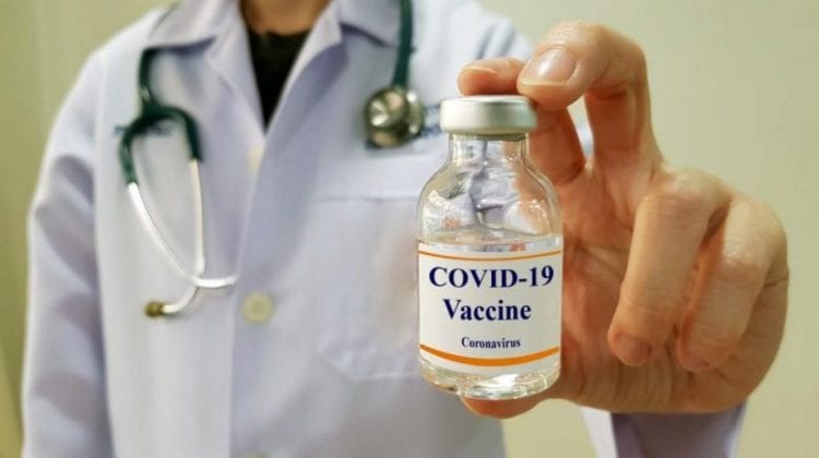 Te-ai vaccinat anti-COVID peste hotare, iar rapelul vrei să-l faci în Moldova? Iată ce trebuie să cunoști