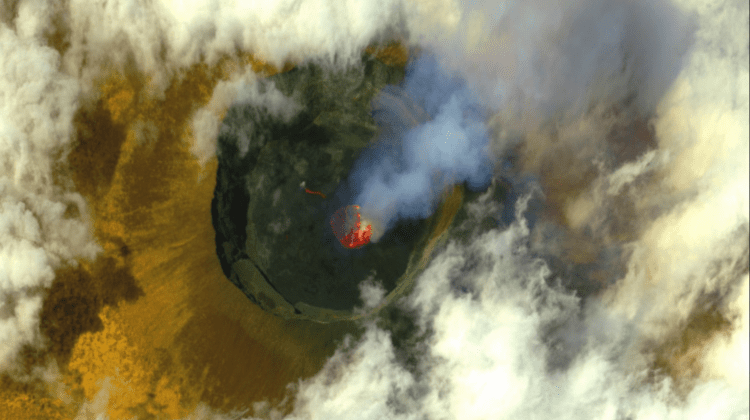 (FOTO) Apocalipsa, acum, în Congo. Imagini după erupţia vulcanului Nyiragongo