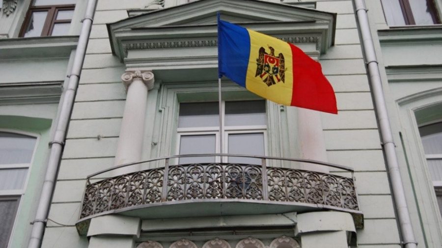 Șoferul Ambasadei R Moldova în Rusia cu permis de conducere fals – rechemat din funcție