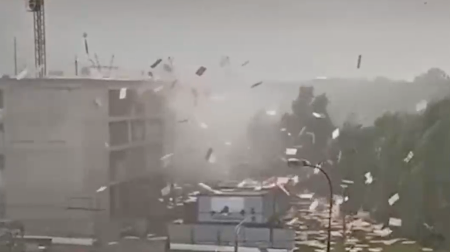 VIDEO Prăpăd în Moscova! O furtună de câteva minute a inundat orașul puternic