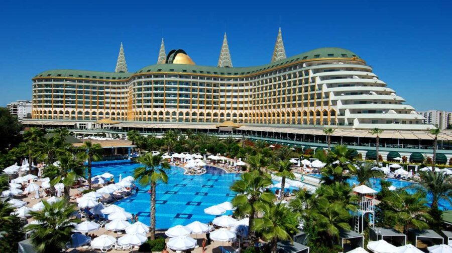 Lovitură dură pentru Turcia! Rezervările în hoteluri din stațiuni cunoscute abia au atins 15%