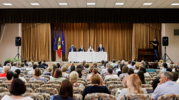FOTO Maia Sandu a mers în raionul unde a primit cele mai multe voturi la alegeri. A avut întrevederi cu administrația