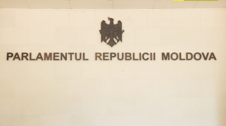 Sabotori. PSRM, Șor și Pro Moldova nu au susținut includerea în circulație a proiectelor raportul Comisiei „Laundromat”