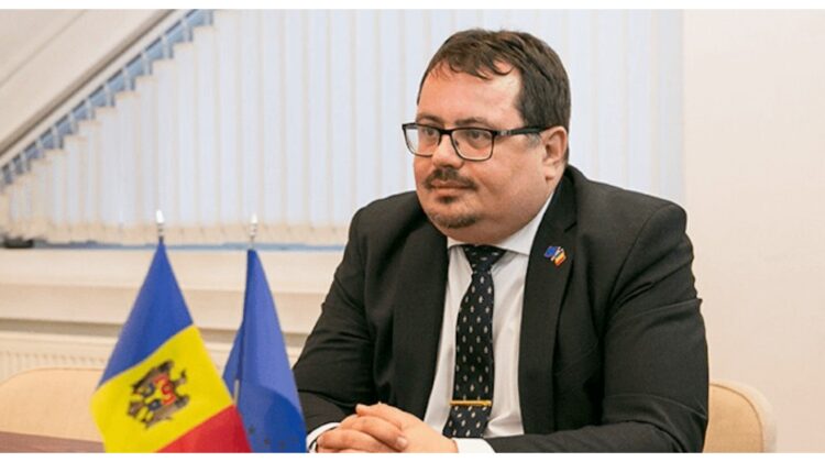 FOTO Unde și-a început Ambasadorul UE la Chișinău duminica, când Moldova își decide soarta