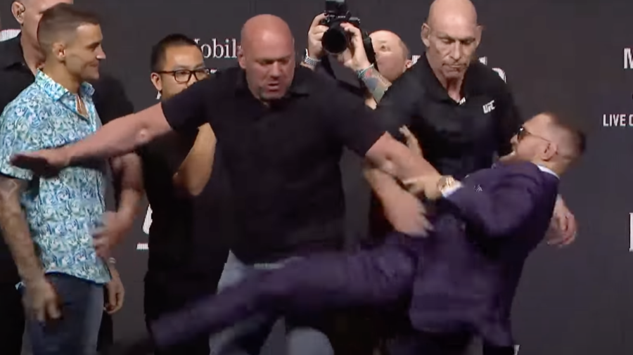 VIDEO Cea mai tare luptă a anului între Dustin Poirier şi Conor McGregor. Ultimul: Te voi plimba ca pe un câine