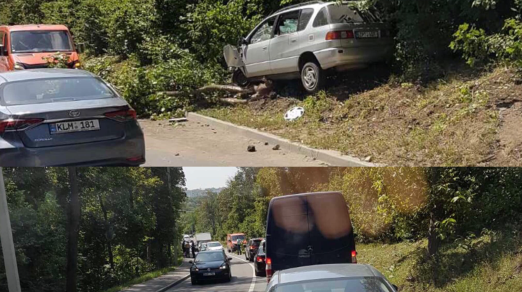 FOTO S-a oprit în copacii de pe marginea drumului! Un șofer și-a făcut praf mașina la Ciocana