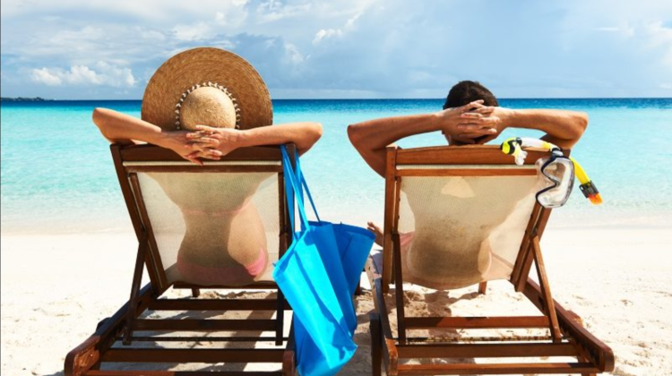 Vreme numai bună pentru a obține un bronz de invidiat! Ce temperaturi ne așteaptă în acest weekend