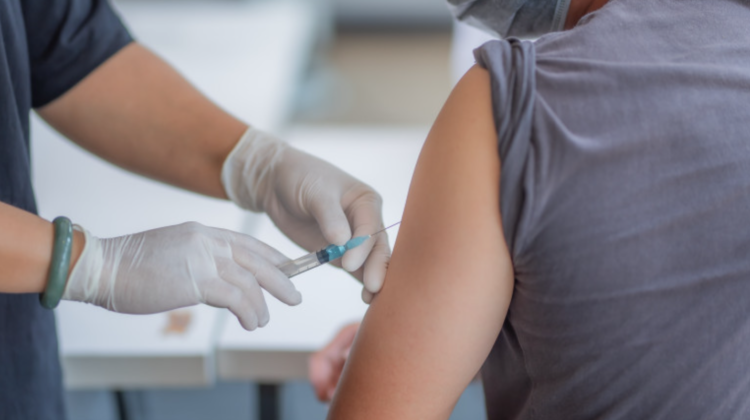 Este oficial! În Moldova au fost vaccinați un milion de cetățeni. Din ce raion este persoana care a rotungit numărul?