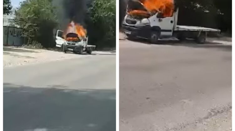 VIDEO O mașină din Capitală, cuprinsă de flăcări. Șoferul nu a avut de suferit