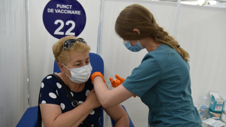 USMF: Până la ora 13:00 au fost imunizate anti-COVID peste 700 de persoane! Care este cel mai solicitat ser?