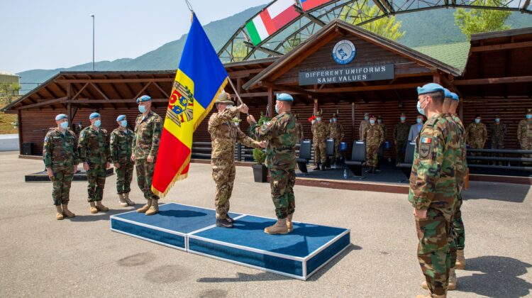 VIDEO Misiune îndeplinită! Pacificatorii moldoveni, aflați în misiune în Kosovo, revin acasă