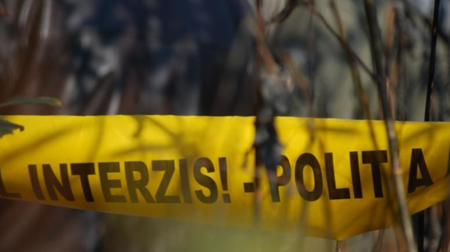 Bărbat din Nisporeni, găsit fără suflare de fiul său. Oamenii legii au reținut un bărbat suspectat de omor