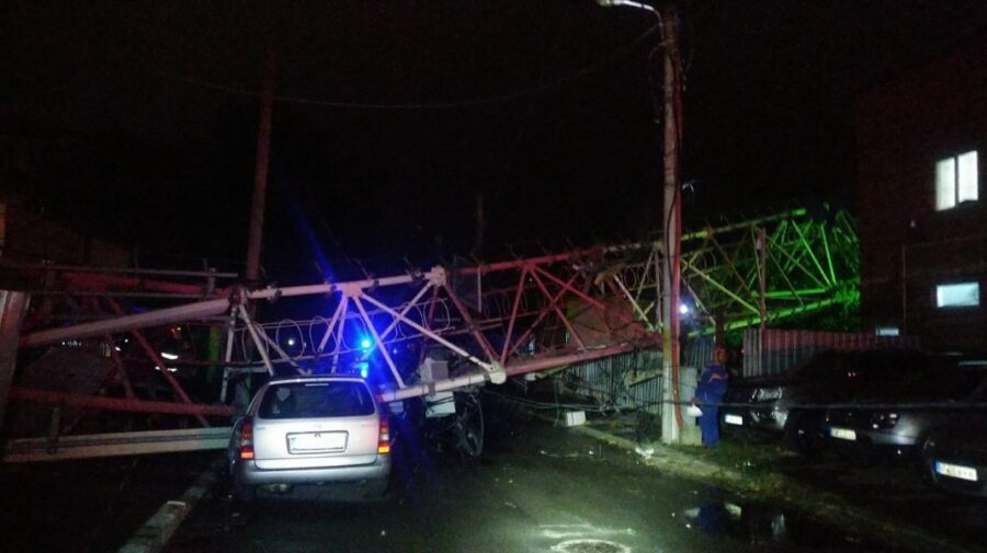 România, de la caniculă la vijelii în câteva minute. Au fost înregistrate ravagii în toată țara