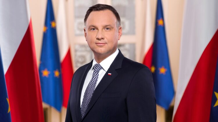 Președintele Poloniei aterizează azi la Chișinău! RLIVE.MD/TV va transmite în direct întâmpinarea și declarațiile