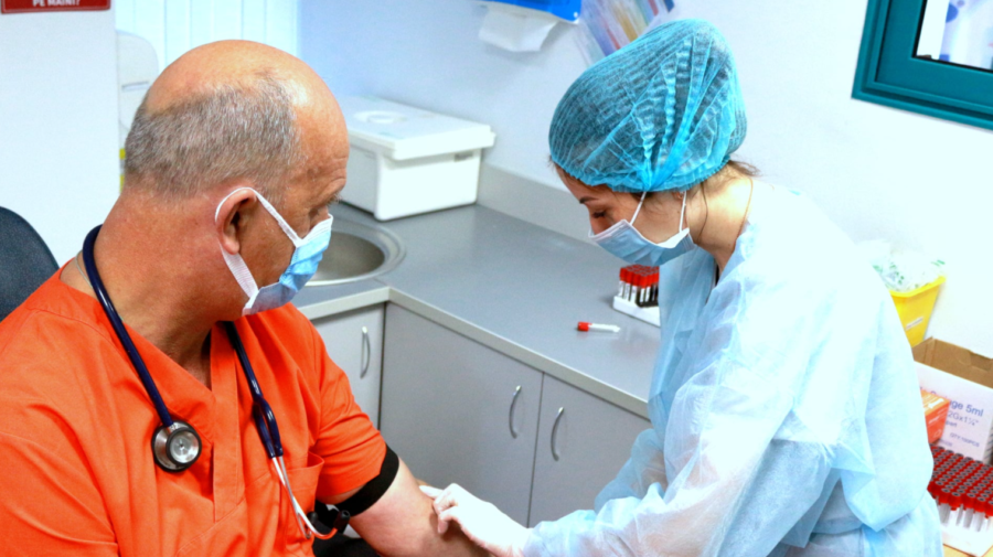 Angajații de la Spitalul „Timofei Moșneaga”, testați la prezența anticorpilor. Rezultatele prezentate