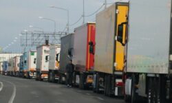 Atenție, șoferi de camioane! Țara în care se interzice circulația cu TIRul pe 1 mai