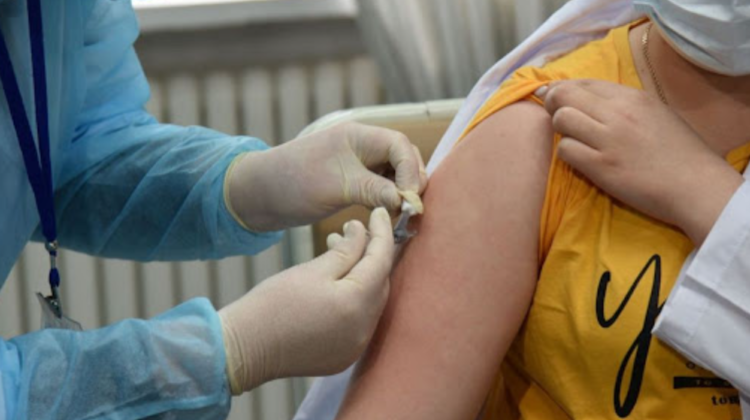 Moldova dispune de 218 mii de doze de vaccin antigripal. Când va începe campania de imunizare