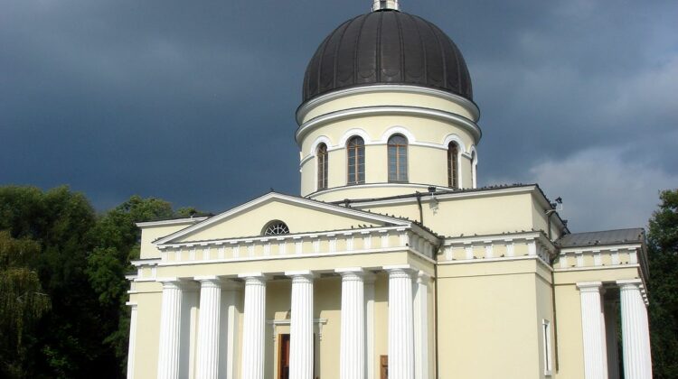 Biserica din Moldova NU susține deschiderea crematoriilor: Acest act contravine învățăturii de credință ortodoxă.