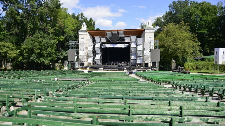 FOTO Teatrul Verde se va schimba la față, însă pe etape. Vor fi efectuate lucrări de reabilitare capitală
