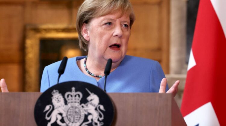 Cum a schimbat Angela Merkel Europa în cei 16 ani în care a condus Germania