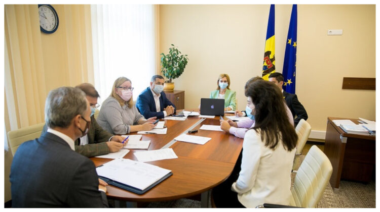 Aviz pozitiv! Trei candidați, pe poziția de a fi numiți ambasadori. Urmează votul în plen și decretul Maiei Sandu