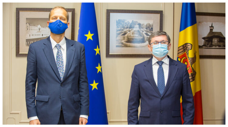 După ce l-a petrecut pe Michalko, președintele Parlamentului l-a întâlnit pe noul ambasador al UE la Chișinău
