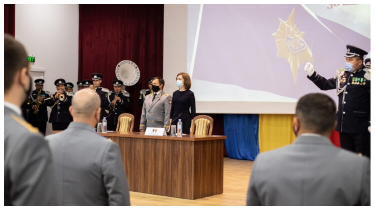 FOTO Ce le-a urat de „ziua lor” Maia Sandu ofițerilor SIS?! Le-a promis și unele lucruri