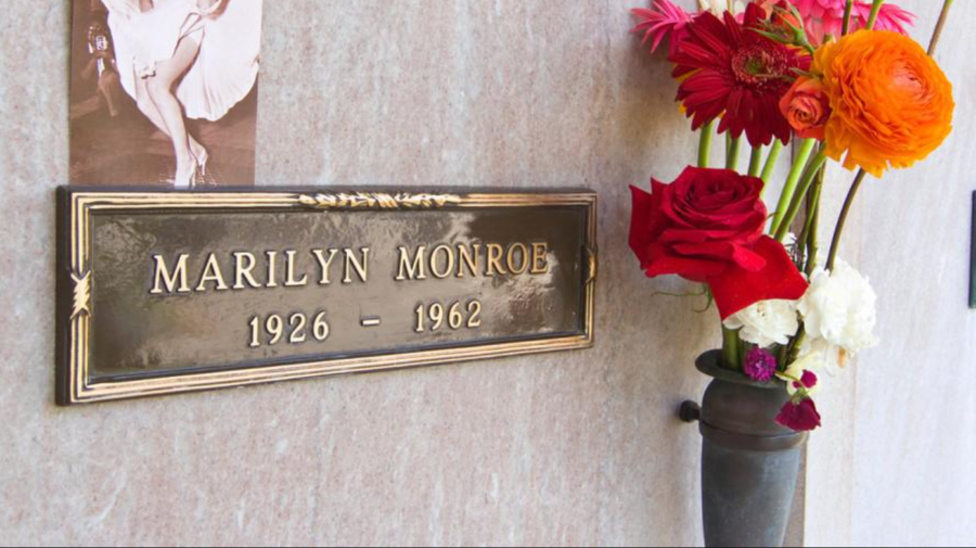 Unde se află mormântul lui Marilyn Monroe și care este prețul criptei de lângă legendara actriță a Hollywood-ului