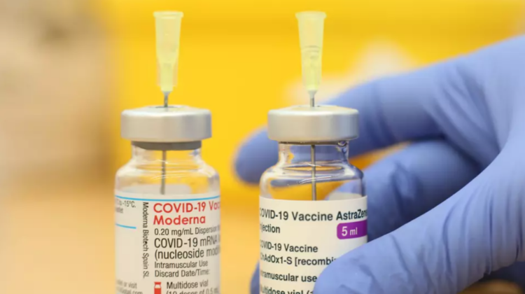 Directorul Moderna crede că pandemia de coronavirus se va încheia peste un an