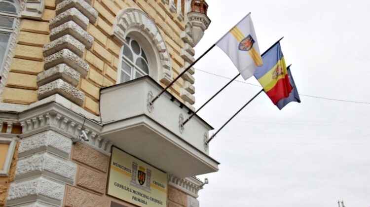 STOP CADRU | SHOW la ședința lui Ceban cu agenții imobiliari. Un fost deputat român a strigat în gura mare