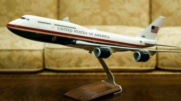 Scandal la Boeing: Cine a băut tequilla în viitorul Air Force One cu care va zbura președintele SUA? A început ancheta