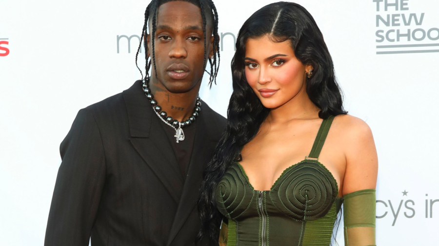 VIDEO Kylie Jenner este însărcinată cu al doilea copil! A făcut publică prima imagine cu burtica de gravidă