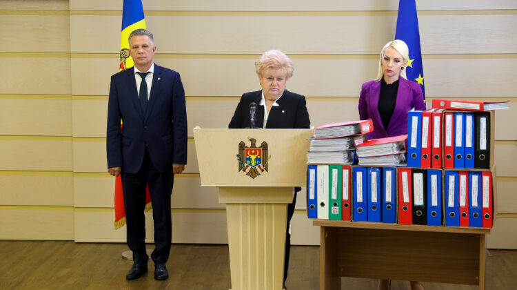 Partidul „ȘOR” insistă asupra adoptării legii privind crearea farmaciilor sociale, la sate