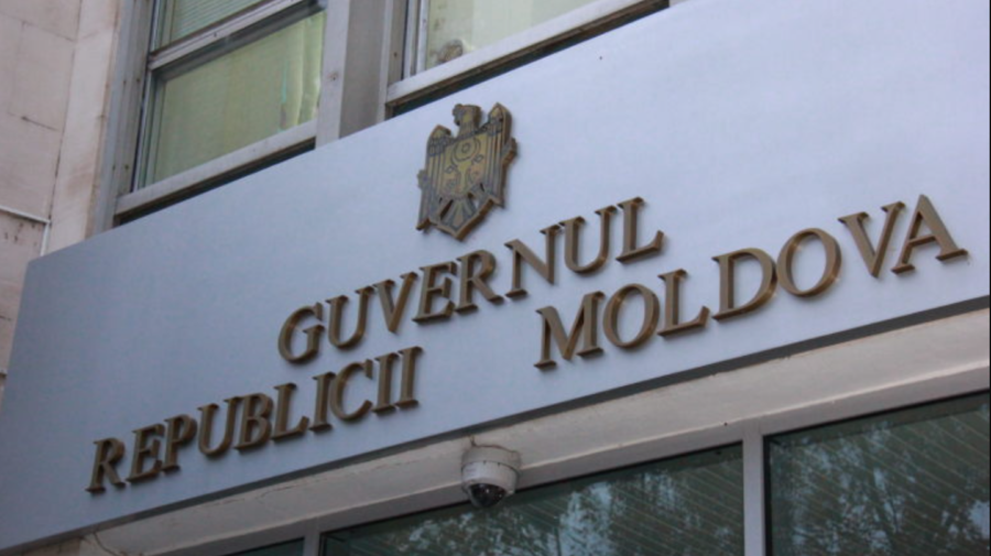 „Guvernul Gavrilița”, atacat cu pietre de un locuitor al raionului Ialoveni. Poliția: Bărbatul va fi sancționat