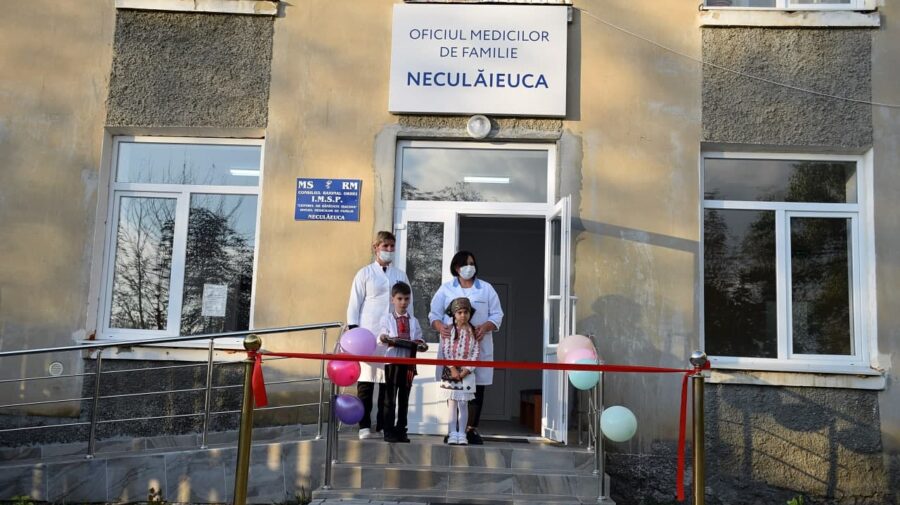 VIDEO Echipa Partidului „ȘOR” a construit un Oficiul al medicilor de familie în raionul Orhei