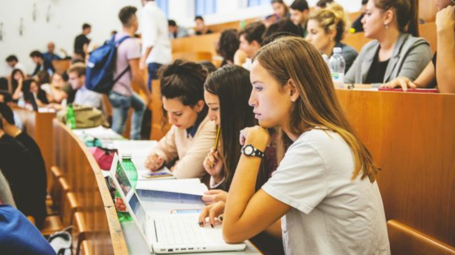 Moldova înflorește datorită studenților străini! Cei mai mulți sunt din România. Top-ul țărilor