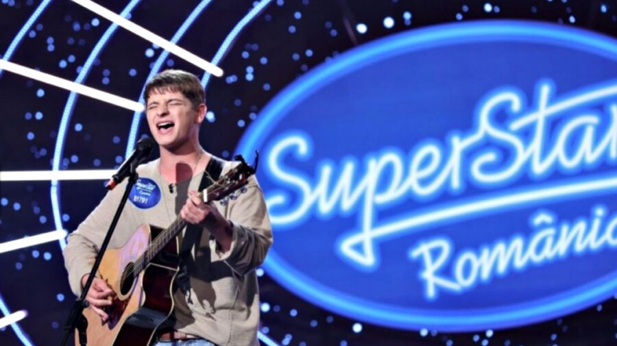 VIDEO Povestea emoționantă a moldoveanului Andrei de la „SuperStar”. A învățat singur să cânte la chitară!