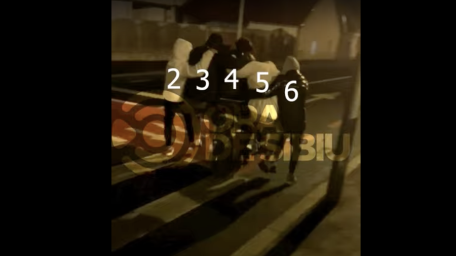 STOP CADRU Șase tineri, filmați când mergeau înghesuiți pe un scuter! Reacția poliției