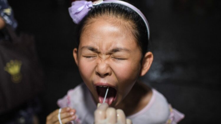 O nouă anchetă pentru stabilirea originii coronavirusului. OMS cere cooperarea Chinei: „Am putea avea o ultimă şansă”