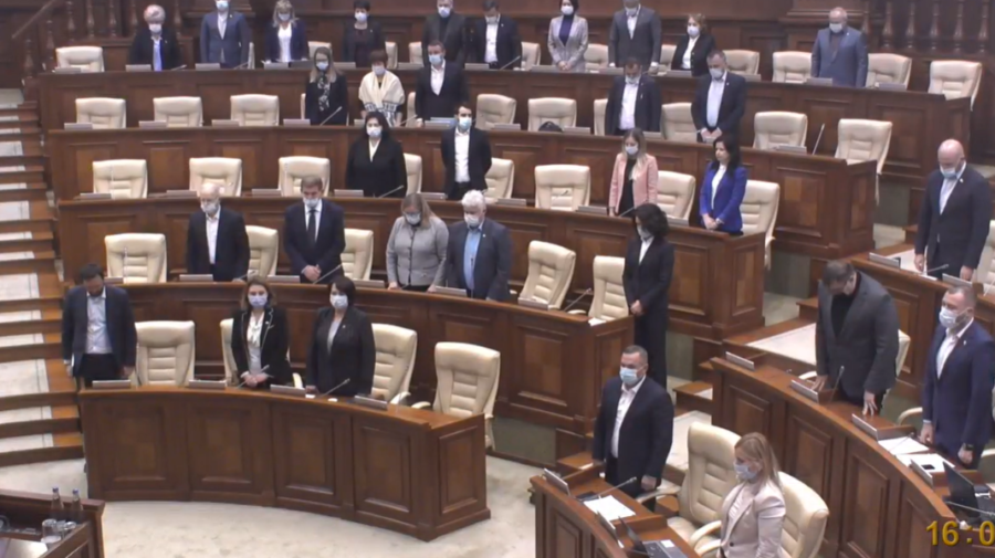 Veste tragică din România, anunțată în Parlamentul de la Chișinău! Deputații au ținut un minut de reculegere