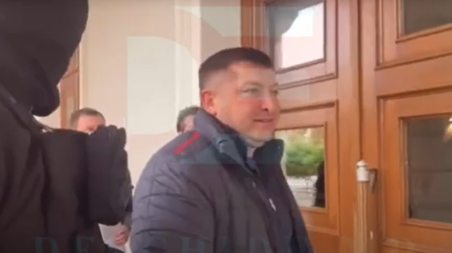 VIDEO „M-au comandat politic”. Prima reacție a lui Popov. A fost adus la PG de SIS pentru percheziții în biroul său
